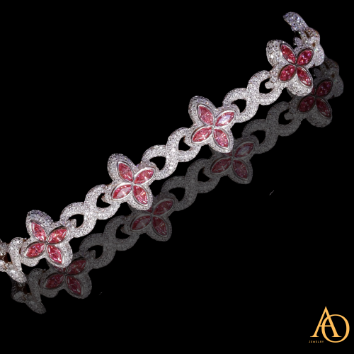 "Trebol Infinito" Pulse Red